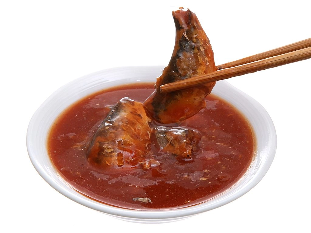 Cá mòi xốt cà chua nắp giật 3 Cô Gái hộp 155g